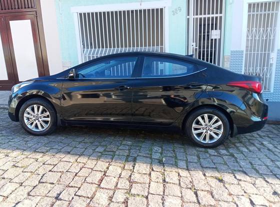 HYUNDAI ELANTRA 2.0 GLS 16V FLEX 4P AUTOMÁTICO